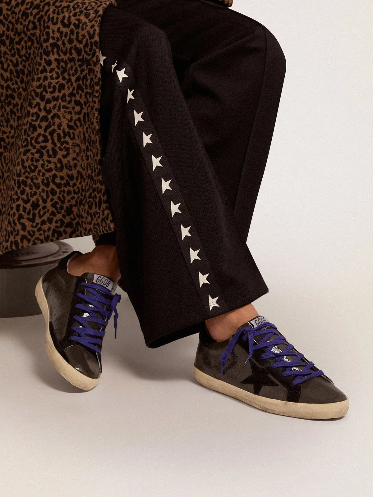 Super-Star sneakers in gray patent leather with black suede inserts