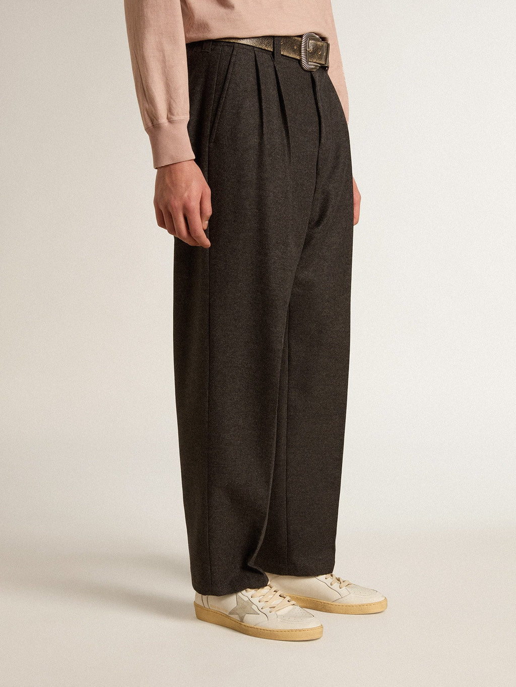 Ball Star with ice-gray suede star and blue leather heel tab