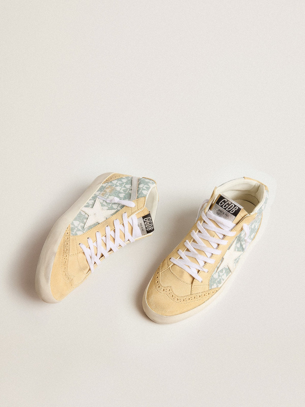 Mid Star with heart print in Swarovski crystals and silver flash